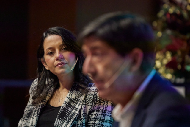 La presidenta de Ciudadanos (Cs), Inés Arrimadas, y el vicepresidente de la Junta y coordinador de Cs en Andalucía, Juan Marín.