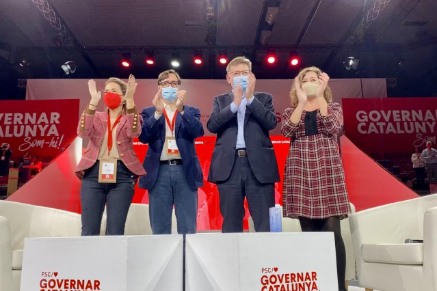 (I-D) La Ministra De Transportes, Movilidad Y Agenda Urbana, Raquel Sánchez; El Primer Secretario Electo Del PSC, Salvador Illa;  El Secretario Del PSPV, Ximo Puig, Y La Secretaria General Del PSIB-PSOE, Francina Armengol,