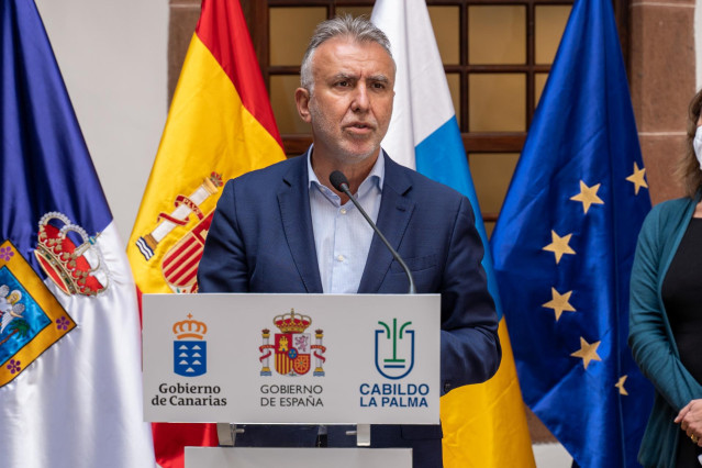 El presidente del Gobierno de Canarias, Ángel Víctor Torres, durante una rueda de prensa a 19 de noviembre de 2021