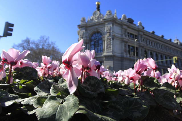 Archivo - Fachada del Banco de España en Madrid.