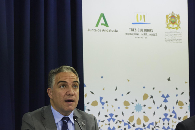 El consejero de la Presidencia, Elías Bendodo, este lunes en Sevilla en la entrega de los XVI Premios Andalucía sobre Migraciones.