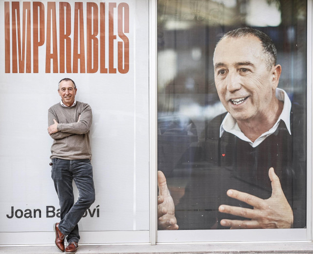 El diputado de Compromís en el Congreso de los Diputados, Joan Baldoví, durante una entrevista con Europa Press, a 17 de diciembre de 2021, en Valencia