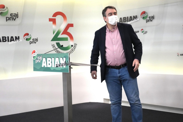 El portavoz del PNV, Aitor Esteban
