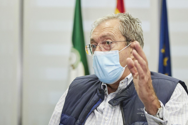 El consejero de Transformación Económica, Industria, Conocimiento y Universidades, Rogelio Velasco, durante la entrevista realizada por Europa Press.