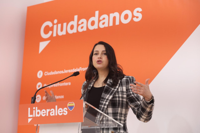 Inés Arrimadas en rueda de prensa en Jerez este miércoles.