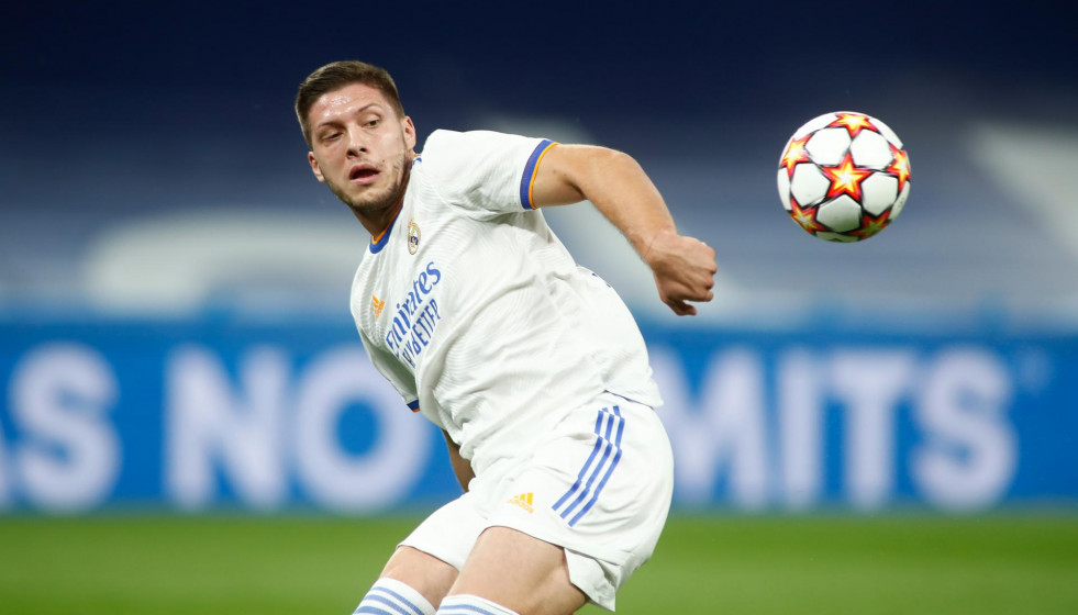 Luka Jovic durante un partido con el Real Madrid
