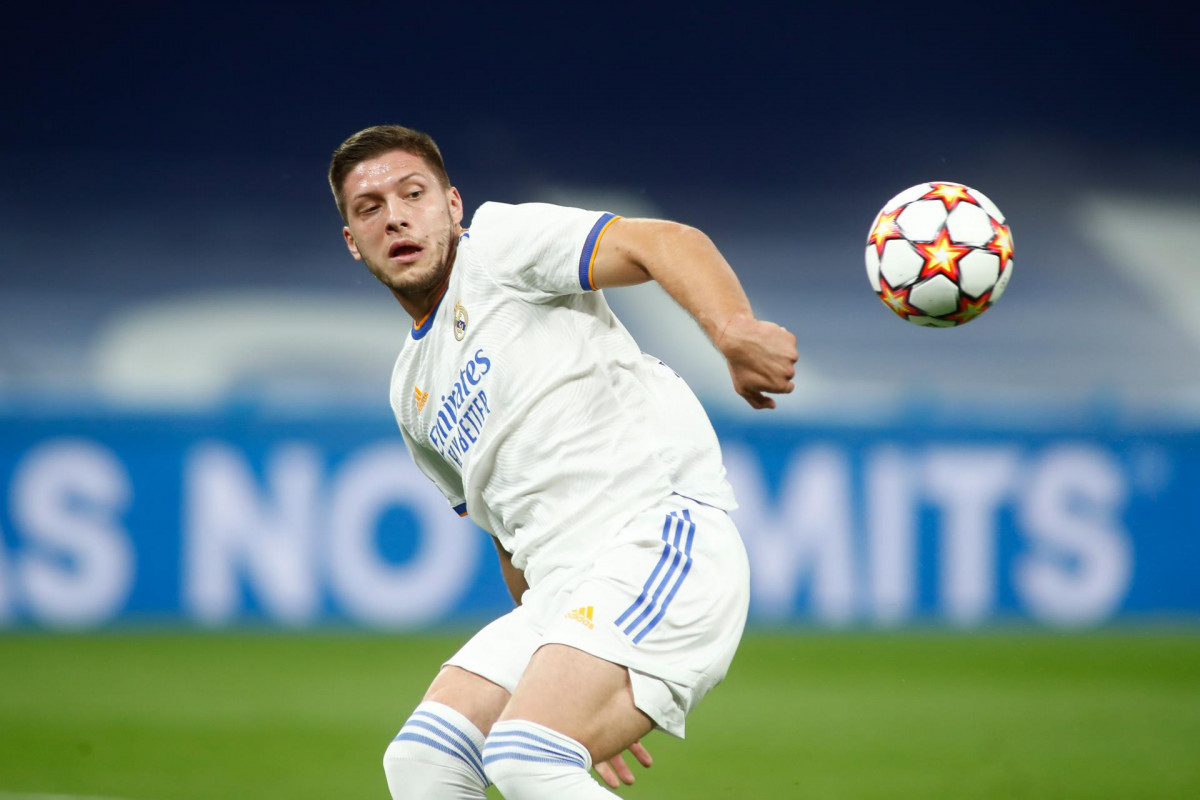 Luka Jovic durante un partido con el Real Madrid