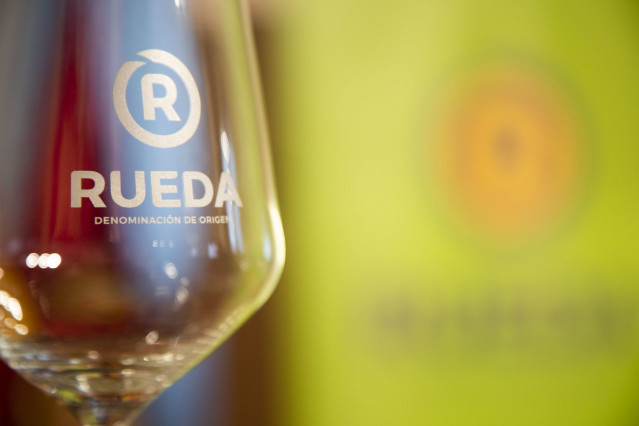 Archivo - Comienza la vendimia en la Denominación de Origen Rueda, con 