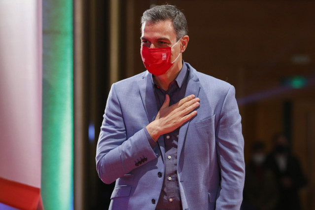 durante el acto de proclamación de Juan Espadas como candidato del PSOE de Andalucía a las elecciones, a 15 de enero de 2021 en Granada (Andalucía, España)