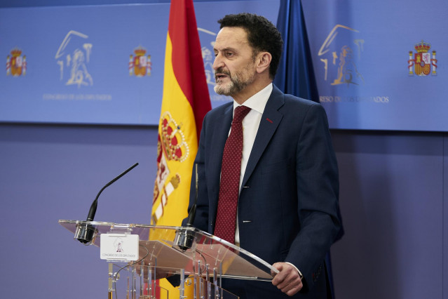 El portavoz nacional de Ciudadanos (Cs), Edmundo Bal, en una rueda de prensa anterior a una Junta de Portavoces en el Congreso de los Diputados, a 21 de diciembre de 2021, en Madrid, (España).