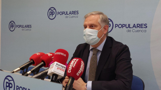 El portavoz del PP Francisco Cañizares