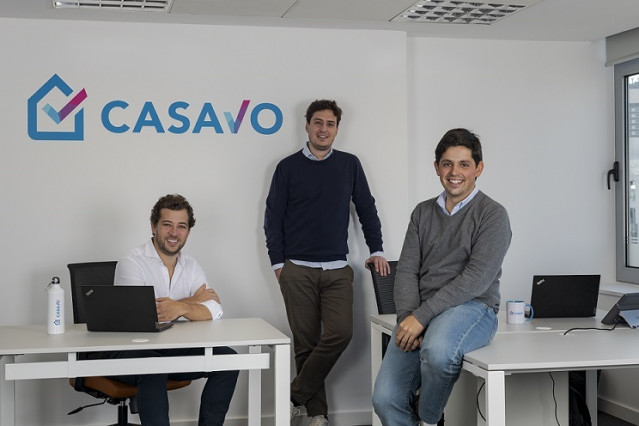 Archivo - El equipo de Casavo