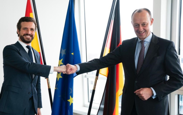 El presidente del PP, Pablo Casado, se reúne en Berlín con el presidente de la Unión Demócrata Cristiana de Alemania (CDU) Friedrich Merz.