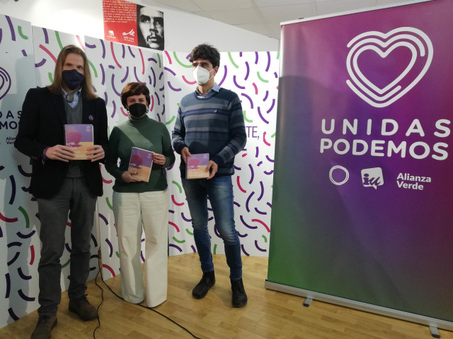 Fernández, Sánchez y Gascón presentan el programa electoral de Unidas Podemos