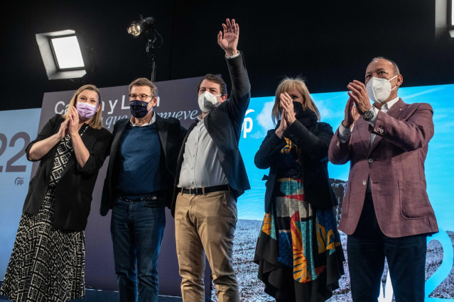 Feijóo participa en un acto de campaña electoral en Zamora.