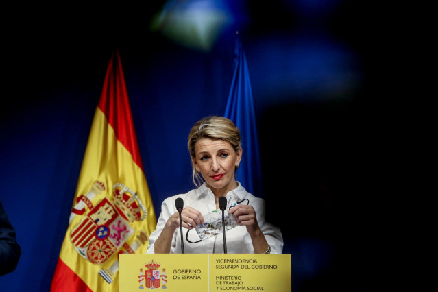 La vicepresidenta segunda y ministra de Trabajo y Economía Social, Yolanda Díaz, este lunes en el Ministerio.
