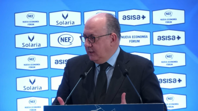 El presidenta de la AEB, José María Roldán, durante un desayuno informativo organizado por Nueva Economía Fórum.