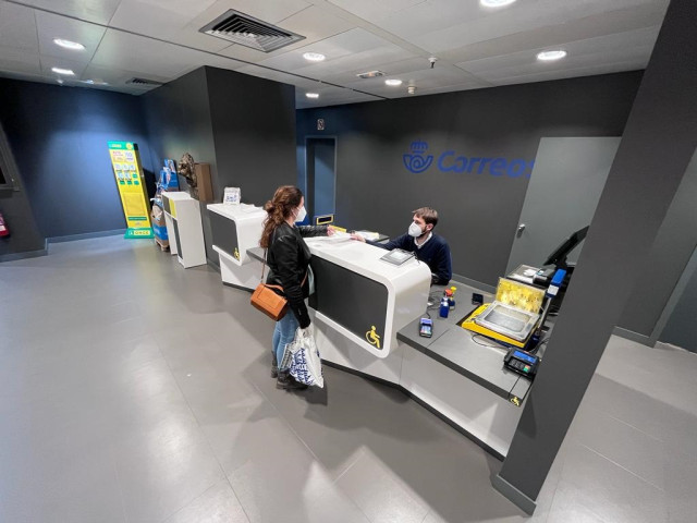 Oficina de Correos en Huelva.