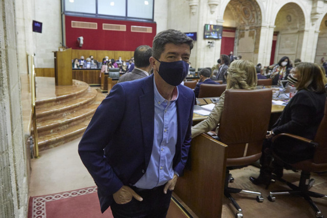 El vicepresidente de la Junta, Juan Marín, durante la Sesión Plenaria Ordinaria en el Parlamento de Andalucía, a 9 de febrero de 2022 en Sevilla (Andalucía, España)