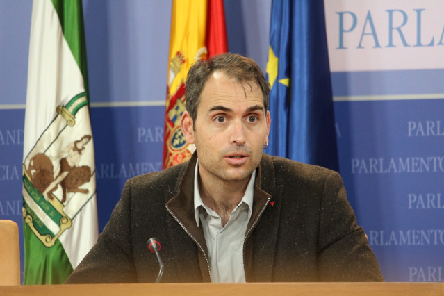 El coordinador general de IU Andalucía y portavoz de Unidas Podemos por Andalucía, Toni Valero, en una foto de archivo.
