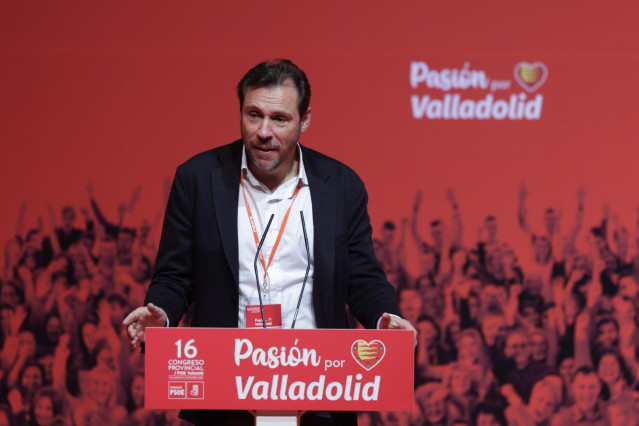 Archivo - El nuevo secretario general del PSOE de Valladolid, Óscar Puente, en el XVI Congreso Provincial del PSOE de Valladolid, en el Auditorio de de la Feria de Muestras, a 19 de diciembre de 2021, en Valladolid, Castilla y León (España).