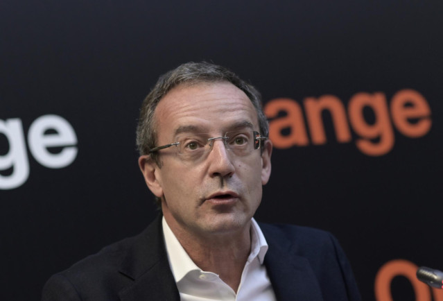 Archivo - El consejero delegado de Orange España, Jean-François Fallacher, lidera la rueda de prensa del balance de los resultados de Orange España durante los primeros nueve meses de 2021, a 26 de octubre de 2021, en Madrid, (España).