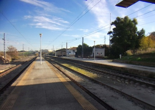 Andenes de la estación de Aguilar de la Frontera.