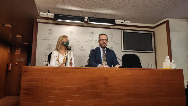 Sara Álvarez e Ignacio Blanco