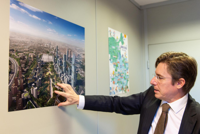 Archivo - Imagen de recurso del director de la Oficina para Madrid Nuevo Norte, José Luis Moreno, durante una entrevista con Europa Press, en la Consejería de Medio Ambiente, Vivienda y Agricultura.