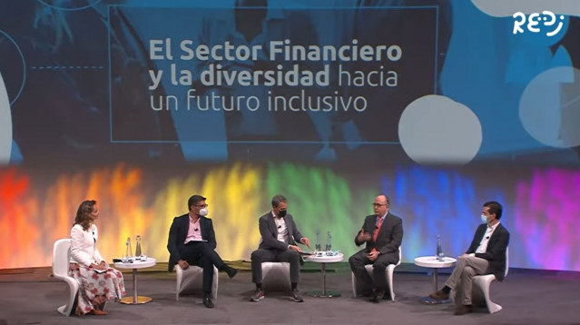 Encuentro 'El sector financiero y la diversidad. Hacia un liderazgo inclusivo', organizado por la Red Empresarial por la Diversidad e Inclusión (Redi) en colaboración con BBVA.