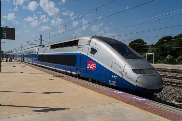 Archivo - Renfe-SNCF en Cooperación lanza una promoción para viajar a Francia desde 25 euros
