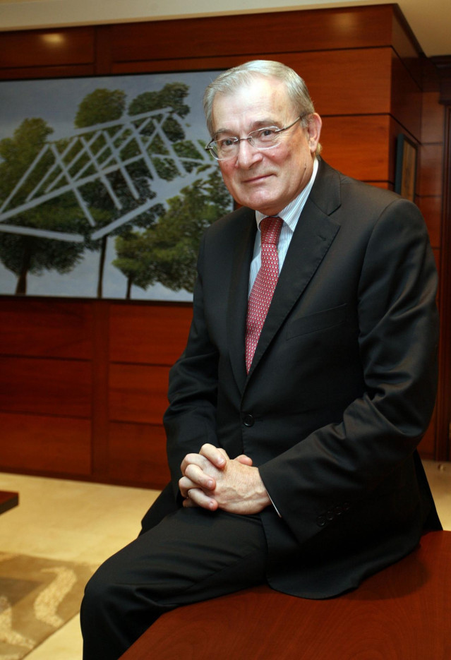 Archivo - Manuel Azuaga, presidente de Unicaja Banco.