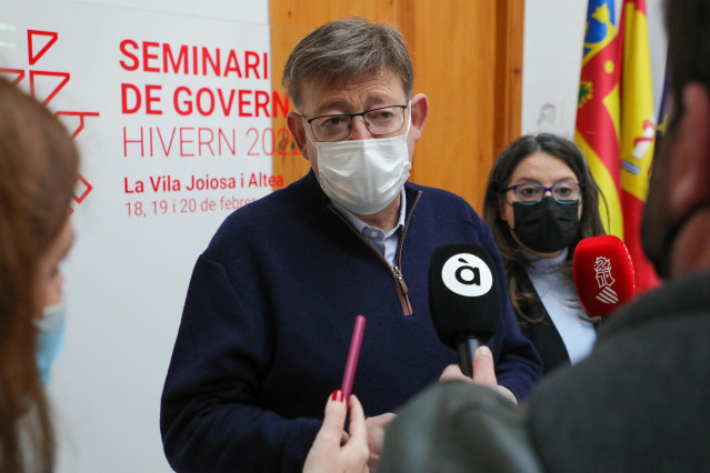 El 'president' de la Generalitat, Ximo Puig, en declaraciones a los medios este sábado con motivo del 12º Seminari de Govern - Hivern 2022