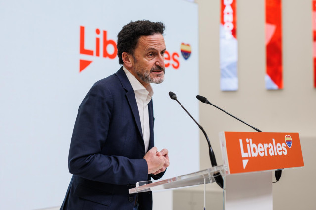 El vicesecretario general y portavoz de Ciudadanos, Edmundo Bal, ofrece una rueda de prensa en la sede del partido, a 4 de febrero de 2022, en Madrid (España).