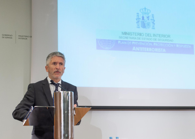 El ministro del Interior, Fernando Grande-Marlaska, durante una rueda de prensa sobre las novedades del Plan de Prevención, Protección y Respuesta Antiterrorista.