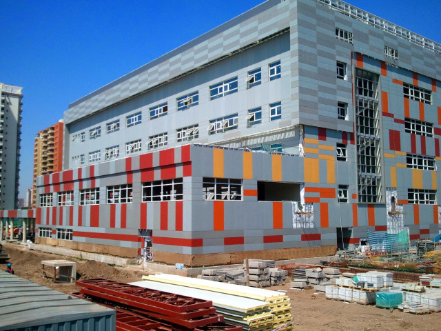 Archivo - Uno de los hospitales que Acciona construye en Chile