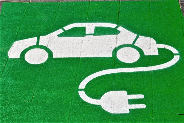 Sólo tres de cada diez españoles cambiaría su coche en propiedad por servicios de carsharing