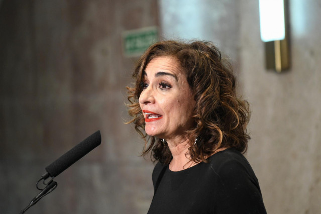 La ministra de Hacienda y Función Pública, Maria Jesús Montero