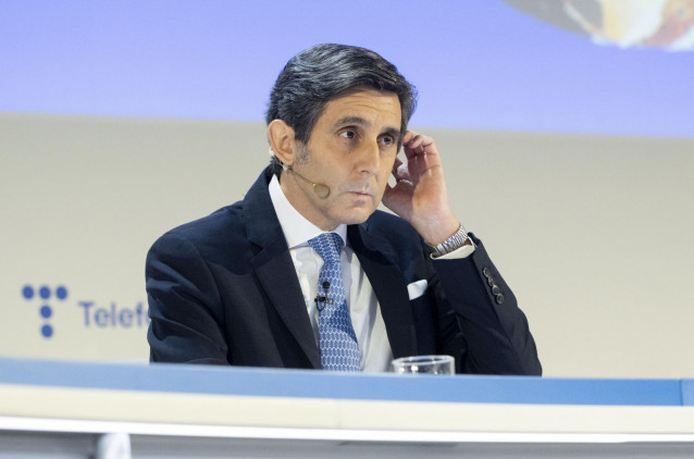 El presidente ejecutivo de Telefónica, José María Álvarez-Pallete, interviene en una rueda de prensa para analizar los resultados de 2021, en Distrito Telefónica, a 24 de febrero de 2022, en Madrid (España).