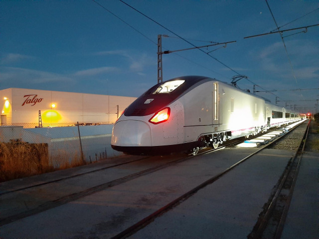 Archivo - Tren Talgo