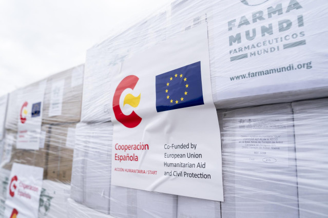 Palets con el material sanitario que el Gobierno enviará a Ucrania