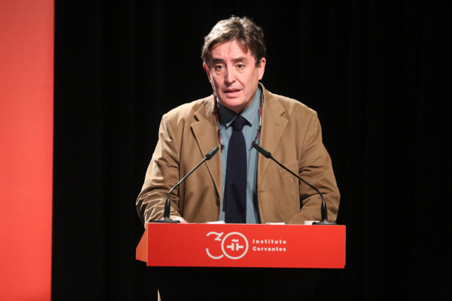 Archivo - El director del Instituto Cervantes, Luis García Montero