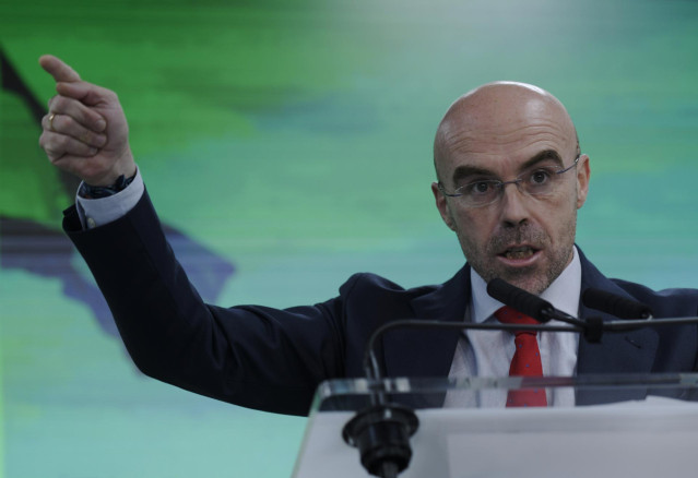 Archivo - El vicepresidente primero de Acción Política y eurodiputado de Vox, Jorge Buxadé, ofrece una rueda de prensa