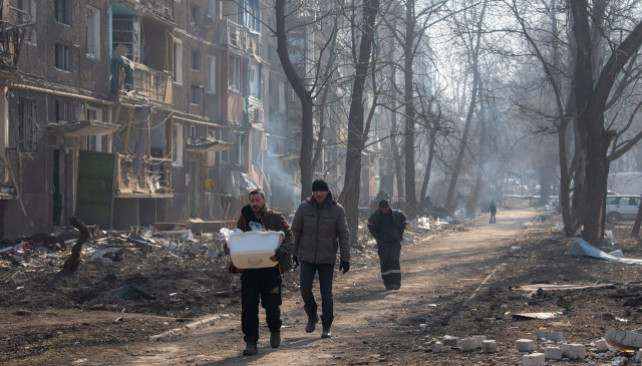 EuropaPress 4339140 destrozos bombardeos ciudad ucraniana mariupol