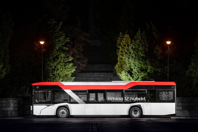 Archivo - Autobús Solaris