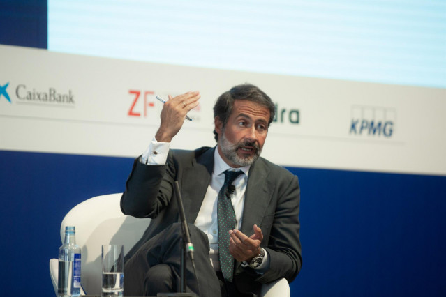 El presidente de KPMG, Juanjo Cano, interviene en la sesión 'Diálogos Empresa' de la XXXVII Reunió Cercle d'Economia