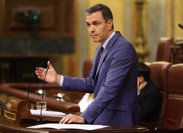 El presidente del Gobierno, Pedro Sánchez, interviene en una sesión plenaria