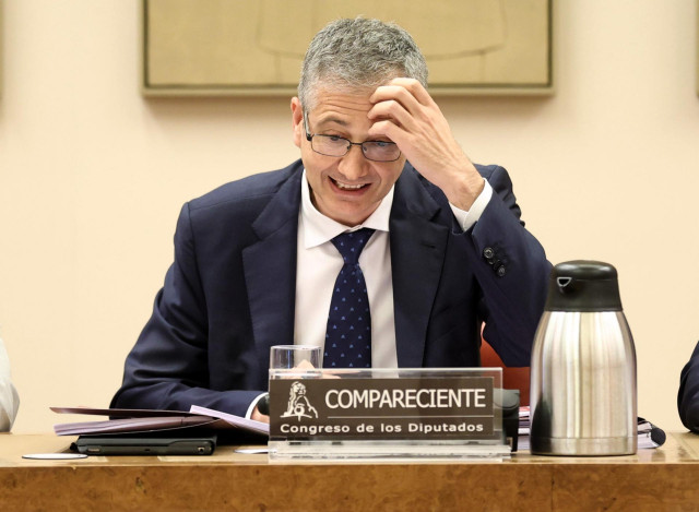 El gobernador del Banco de España, Pablo Hernández de Cos, comparece en una comisión de Asuntos Económicos y Transformación Digital, a 1 de junio de 2022, en Madrid