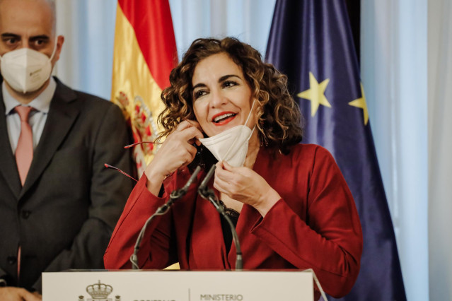 Archivo - La ministra de Hacienda, María Jesús Montero.