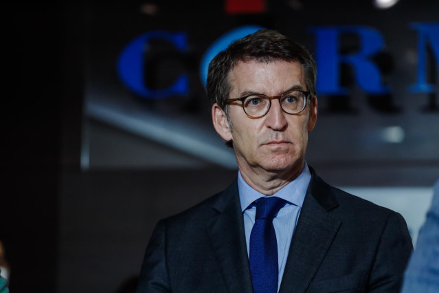 El presidente del Partido Popular, Alberto Núñez Feijóo, tras el encuentro con miembros de la Comisión Permanente del Comité Español de Representantes de Personas con Discapacidad (CERMI), a 9 de junio de 2022, en Madrid (España).